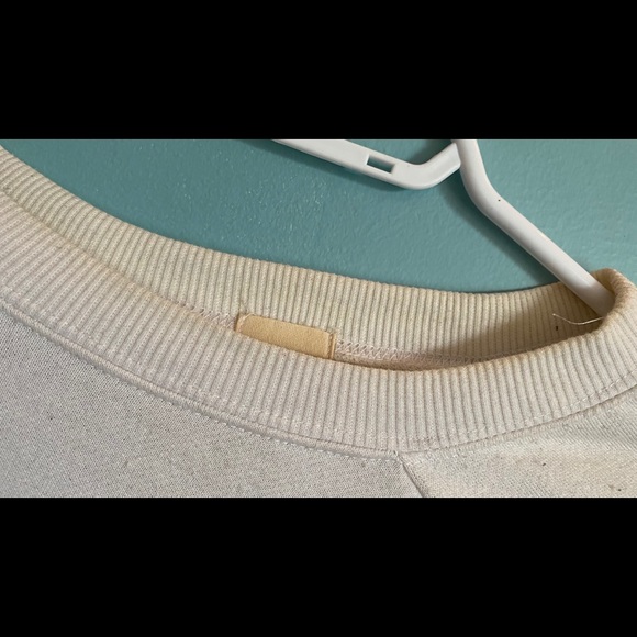 White cropped sweater - Picture 5 of 5